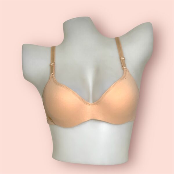 Underwired Push-Up Bra with Light Padding - Image 4